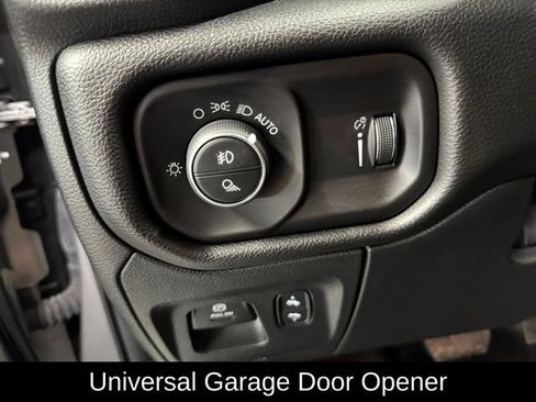 Used 2022 RAM 1500 Big Horn AWD/4WD image 26
