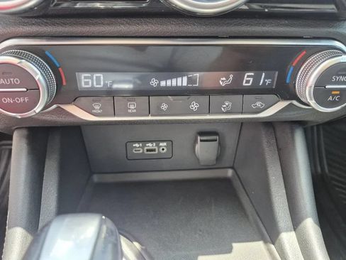 Used 2021 Nissan Sentra SR FWD image 26