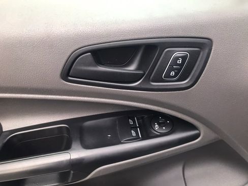 Used 2021 Ford Transit Connect XL FWD image 17