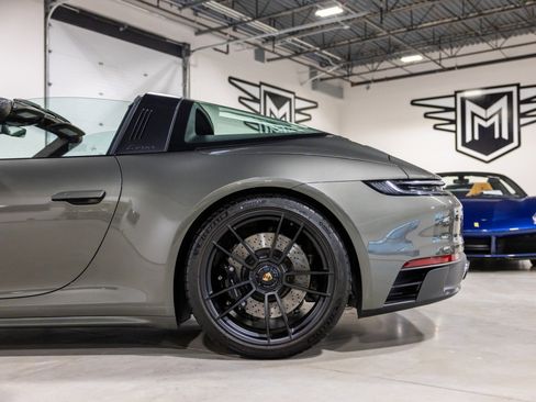 Used 2023 Porsche 911 Targa 4 GTS image 17