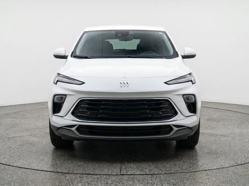 Used 2025 Buick Encore GX Preferred AWD/4WD image 2