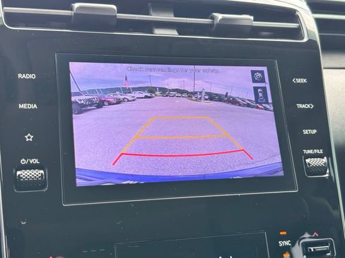 Used 2022 Hyundai Tucson SEL w/ Convenience + Premium Package FWD image 20
