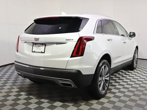 New 2025 Cadillac XT5 Premium Luxury w/ LPO, Floor Liner Package AWD/4WD image 6