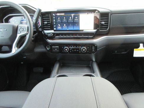 New 2026 Chevrolet Silverado 3500 LT w/ Trail Boss Package AWD/4WD image 19
