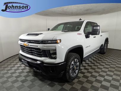 Used 2024 Chevrolet Silverado 2500 Custom w/ Custom Value Package