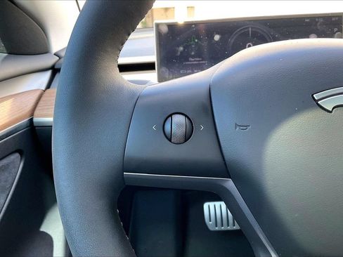 Used 2023 Tesla Model 3 Performance AWD/4WD image 30