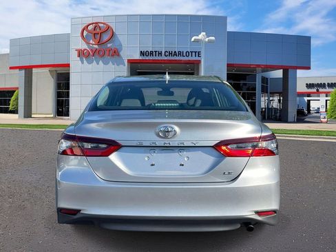 Used 2024 Toyota Camry LE w/ Convenience Package FWD image 7