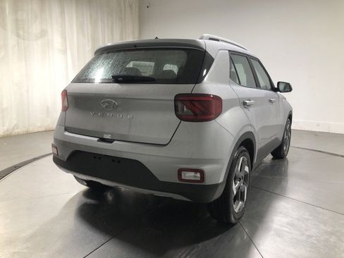 New 2026 Hyundai Venue SEL image 7