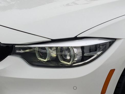 Used 2018 BMW M3 RWD image 10