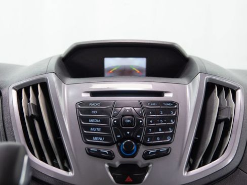 Used 2019 Ford Transit 350 XLT RWD image 18