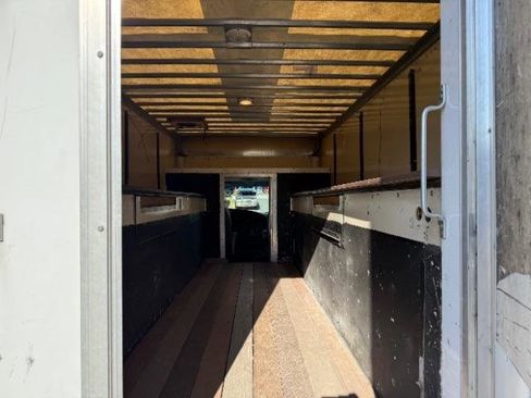 Used 2006 Ford E-450 and Econoline 450 E-450 image 5