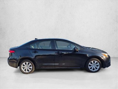 Certified 2024 Toyota Corolla LE FWD image 4