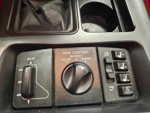 Used 1994 Chevrolet Corvette ZR1 RWD image 34