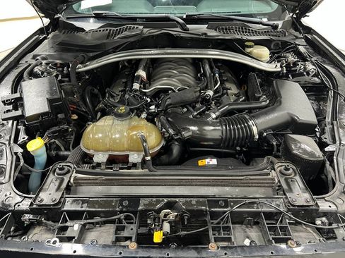 Used 2016 Ford Mustang GT Premium w/ Equipment Group 401A RWD image 28