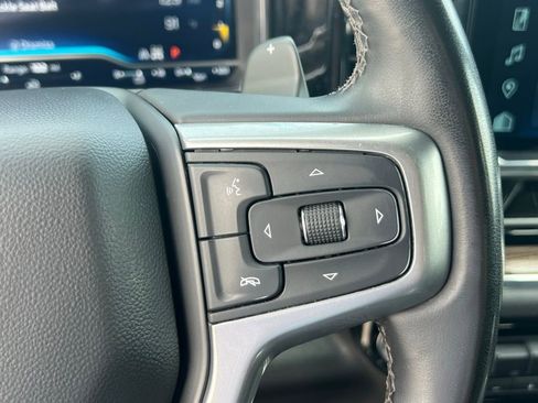 Used 2024 Chevrolet Silverado 1500 LT Trail Boss w/ LT Trail Boss Premium Package AWD/4WD image 32
