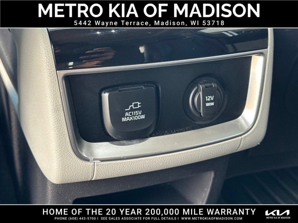 Used 2024 Kia Carnival SX Prestige FWD image 39