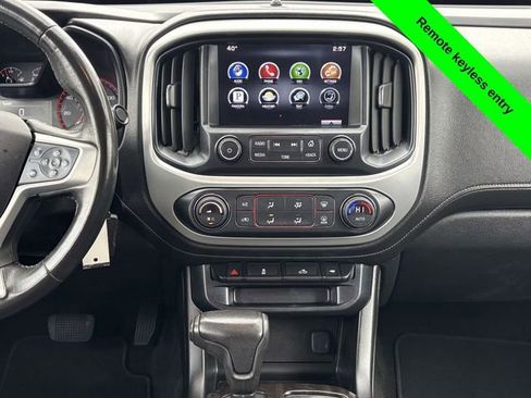 Used 2015 GMC Canyon SLE w/ SLE Convenience Package image 30