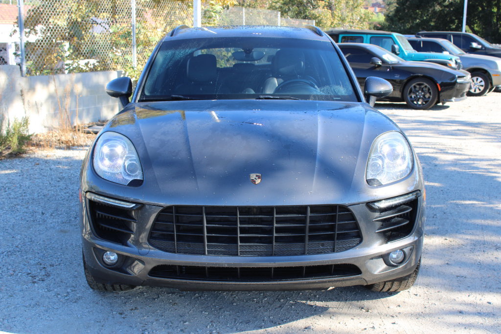 Used 2015 Porsche Macan S AWD/4WD image 2