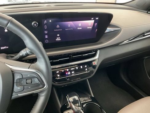 Used 2025 Buick Envista Avenir FWD image 14