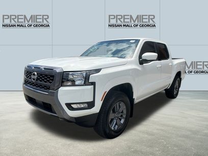 New 2025 Nissan Frontier SV w/ SV Convenience Package