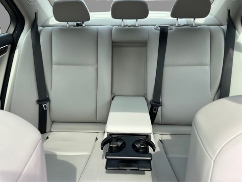 Used 2014 Mercedes-Benz C 300 4MATIC Sedan image 49
