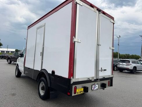 Used 2023 Ford E-350 and Econoline 350 Super Duty w/ Power Windows & Locks Group RWD image 3