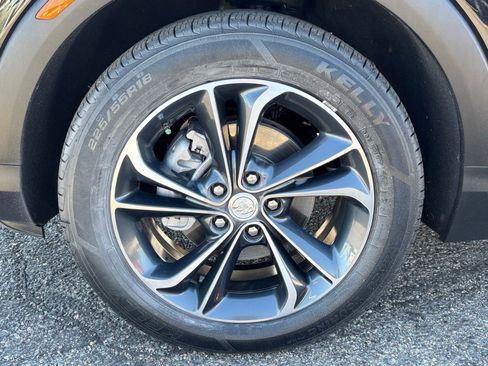 Used 2022 Buick Encore GX Select image 9