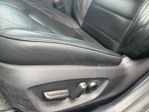 Used 2022 Toyota Avalon Limited w/ Advanced Safety Package FWD image 11