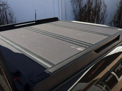 Certified 2023 GMC Canyon AT4X w/ Edition 1 image 21