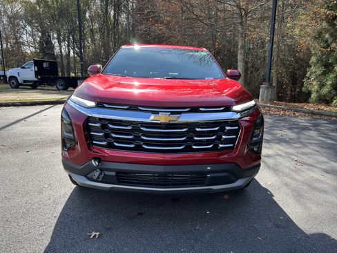 New 2026 Chevrolet Equinox LT w/ Safety and Technology Package image 3