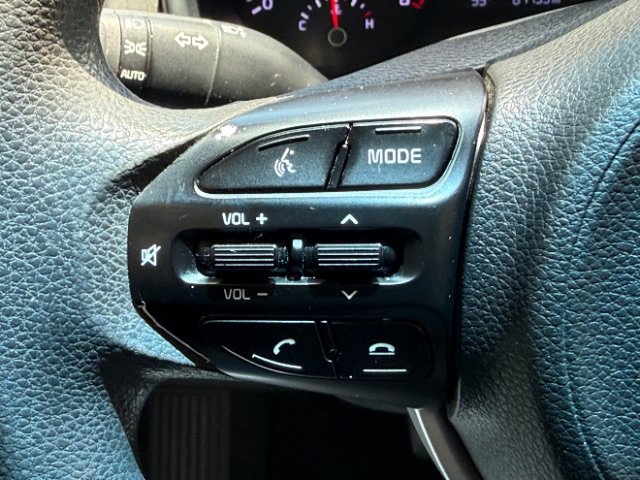 Used 2019 Kia Rio S FWD image 26