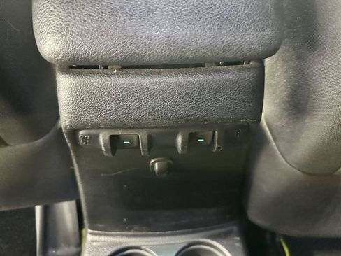 Used 2017 Jeep Wrangler Unlimited Sport w/ Quick Order Package 24S AWD/4WD image 31
