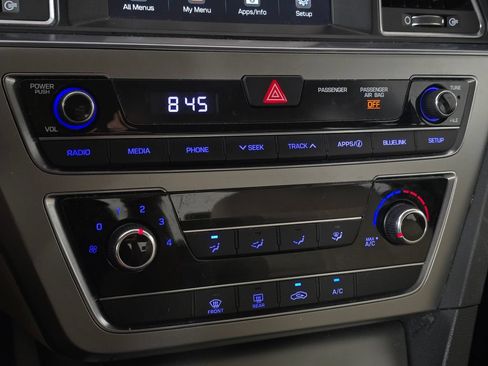 Used 2016 Hyundai Sonata SE FWD image 28