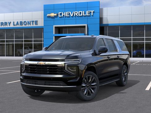 New 2026 Chevrolet Suburban LS w/ LS Custom Edition AWD/4WD image 8