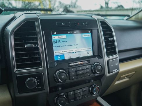 Used 2019 Ford F150 XLT w/ Equipment Group 301A Mid image 24