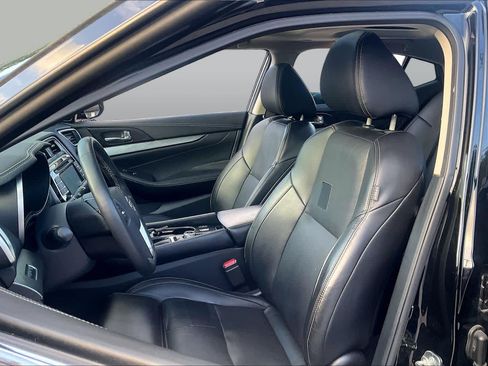 Used 2018 Nissan Maxima 3.5 SL FWD image 8