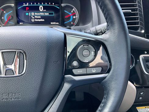 Used 2021 Honda Pilot Elite image 25