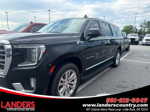 Used 2021 GMC Yukon XL SLT w/ SLT Premium Package AWD/4WD image 1