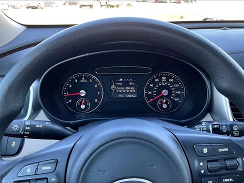 Used 2018 Kia Sorento AWD image 21
