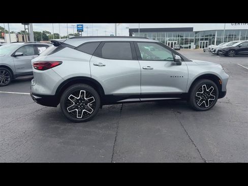 Certified 2024 Chevrolet Blazer RS w/ LPO, Floor Liner Package FWD image 9