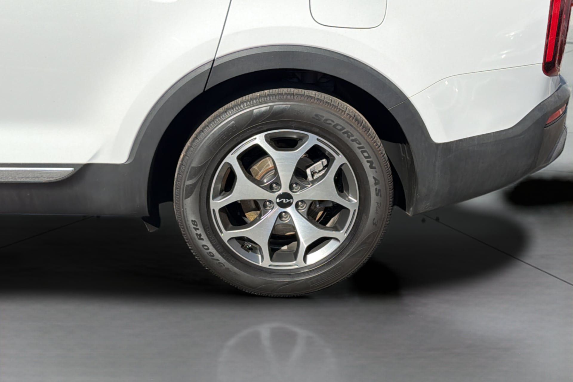Used 2022 Kia Telluride EX w/ Towing Package FWD image 38