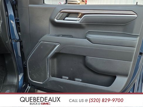Used 2022 Chevrolet Silverado 1500 LT AWD/4WD image 28