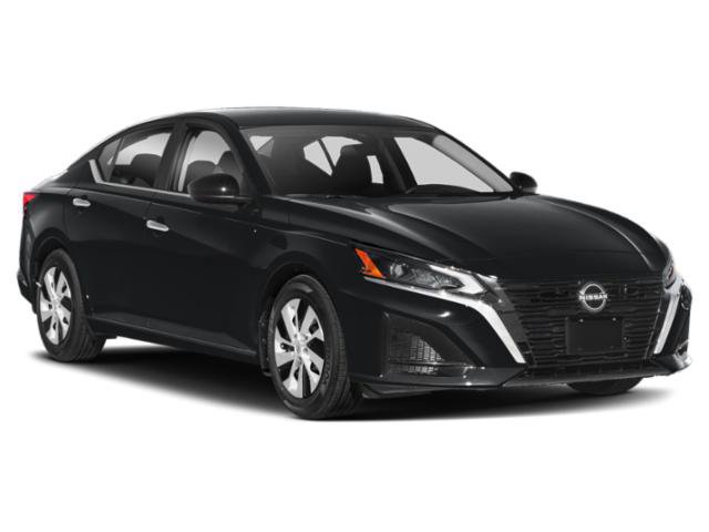 Used 2024 Nissan Altima 2.5 SR w/ SR Premium Package AWD/4WD image 9