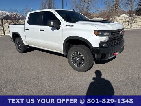 Used 2023 Chevrolet Silverado 1500 ZR2 w/ Technology Package AWD/4WD image 12