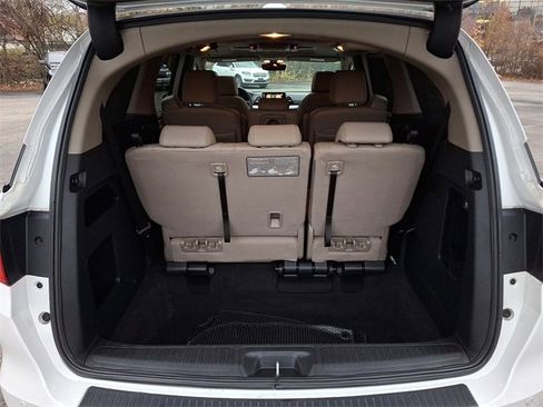 Used 2023 Honda Odyssey Touring image 29