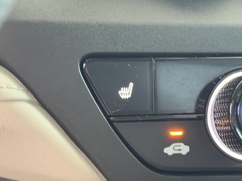 Used 2023 Honda Accord EX image 23