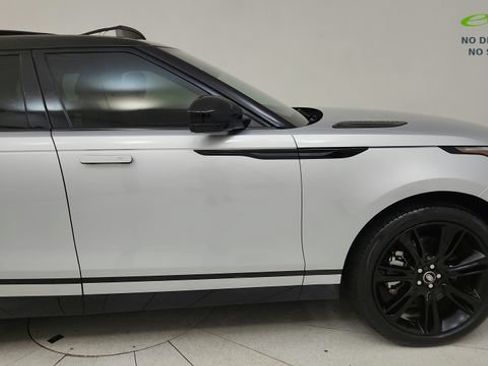 Used 2023 Land Rover Range Rover Velar R-Dynamic S AWD/4WD image 21