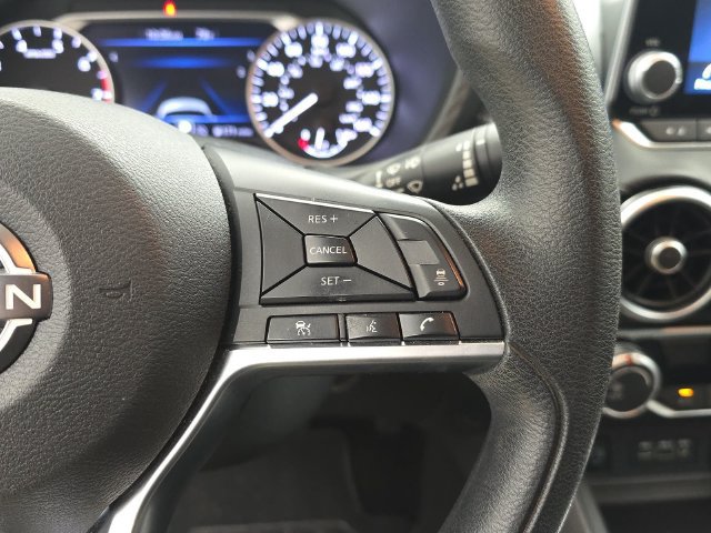 Used 2024 Nissan Sentra SV FWD image 16