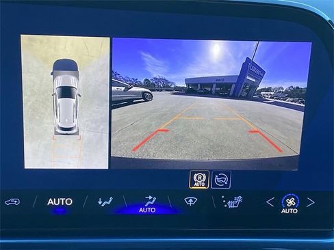 New 2026 Chevrolet Equinox EV LT image 12