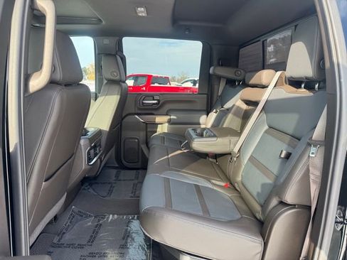 Certified 2023 GMC Sierra 2500 Denali w/ Technology Package image 16